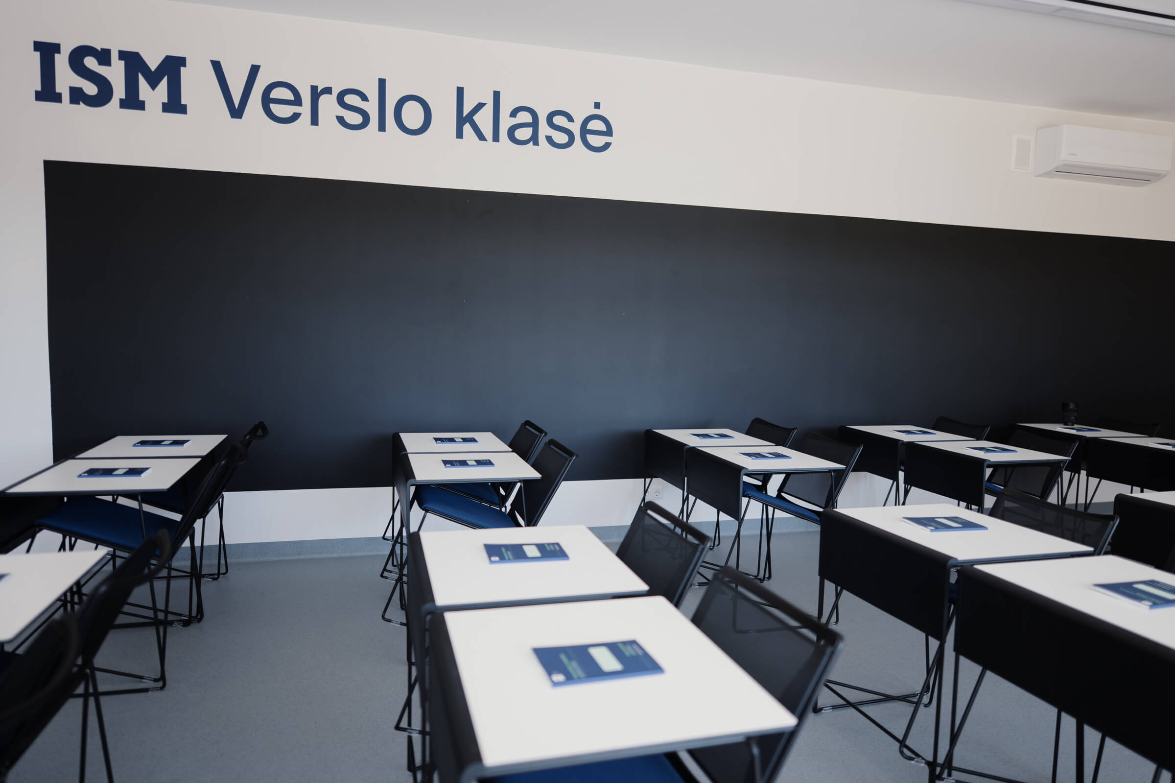 ISM Verslo klasė Riešės gimnazijoje