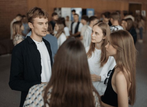 ISM, tarptautinis verslas ir komunikacija, bakalauras