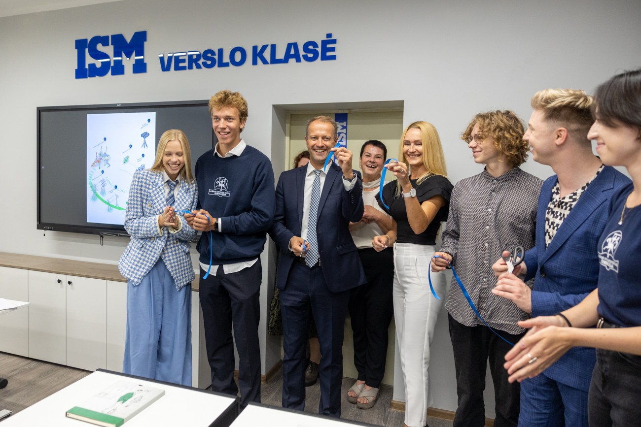 ISM Verslo klasė